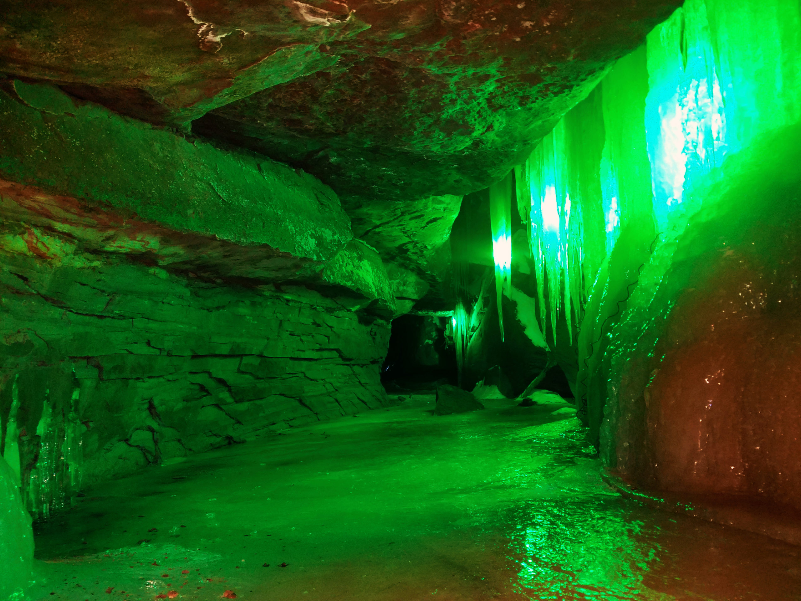 Apostle Islands Ice Caves Night Tour