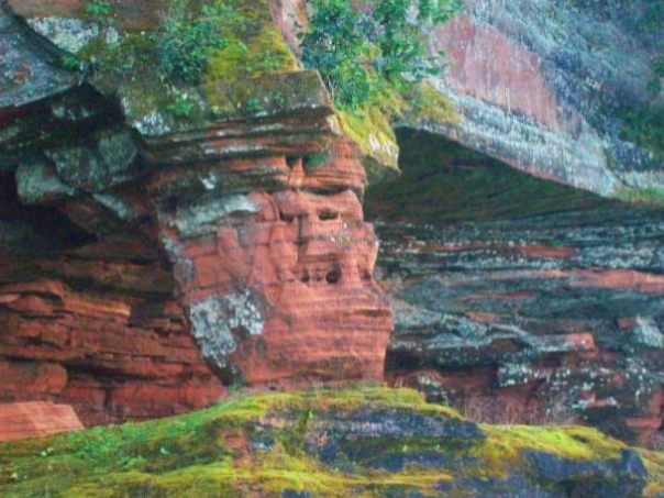 Apostle Islands Sea Caves. Faces in the caves