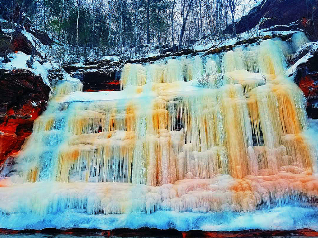 Apostle Islands Tours