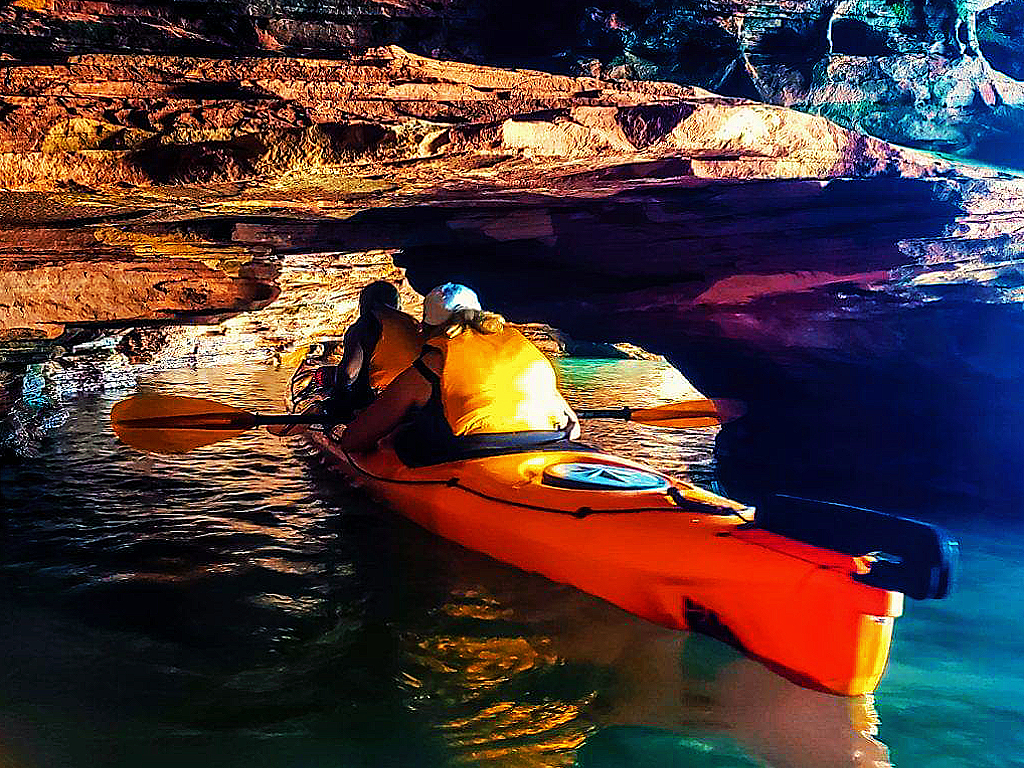 Apostle Islands Kayaking