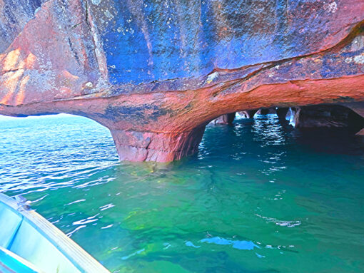 Sea Caves & Estuary Adventure – Assisted Boat & Kayak Tour