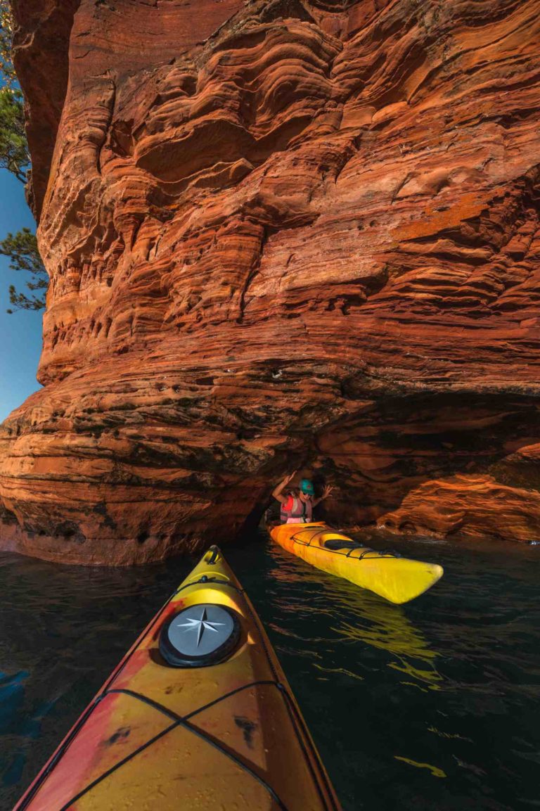 apostle islands kayak cave tours